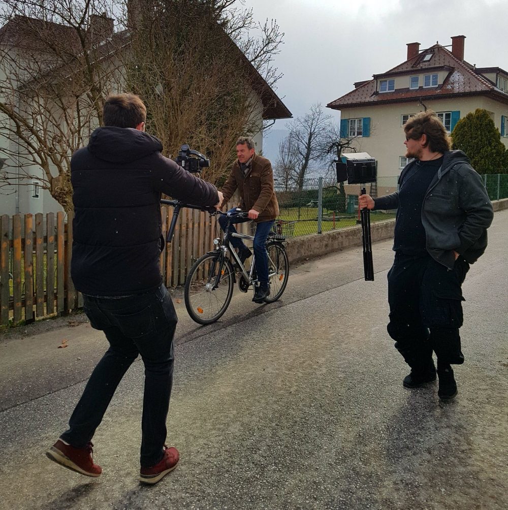 Roland Klocker with Gimbal filming Georg Willi (Bürgermeister Innsbruck)